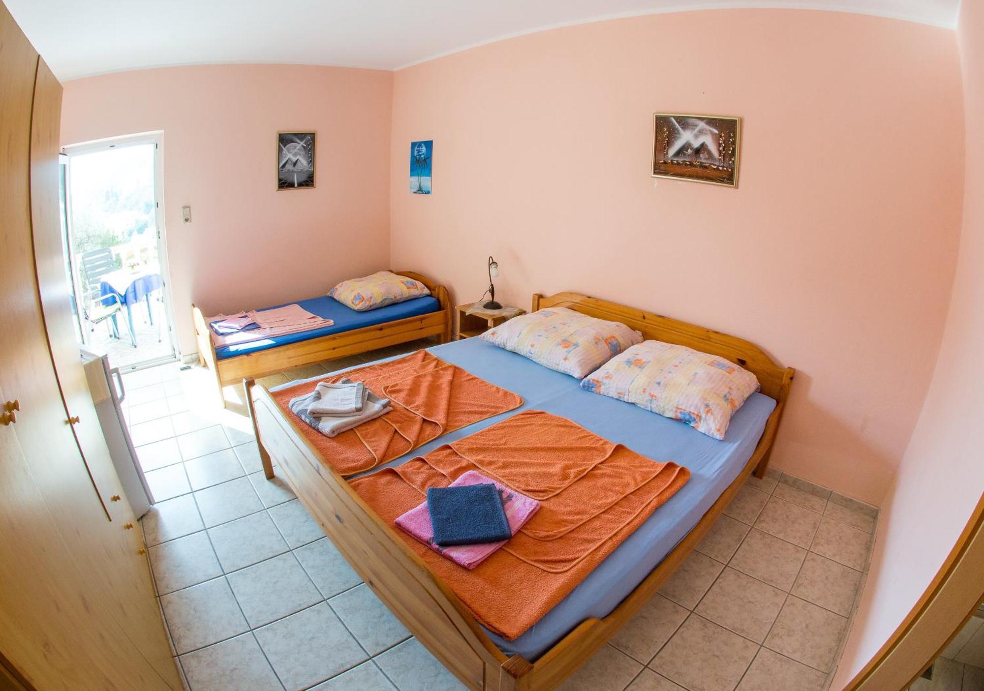 Guest House Almond Bečići Camera foto
