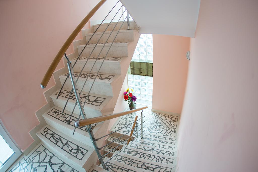 Guest House Almond Bečići Esterno foto